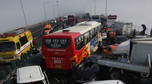epaselect SOUTH KOREA MASS COLLISION (Chain collision on bridge in fog)