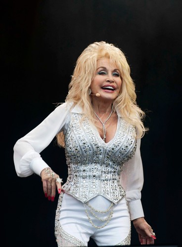 Dolly Parton zaśpiewała na Glastonbury Festival 2014