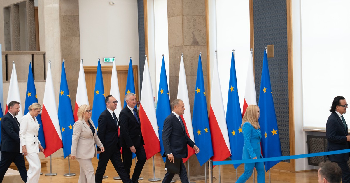 Rekonstrukcja rządu nie ruszyła Polaków? Sondaż pokazuje jednoznaczną opinię