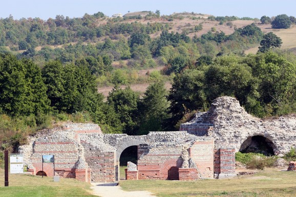 "Nema mesta u Srbiji gde ne izbijaju tragovi DAVNO IŠČEZLIH CIVILIZACIJA": Srpski arheolozi upozoravaju da nam komšije uporno nameću SVOJU VERZIJU PROŠLOSTI
