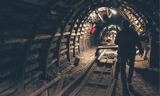 Polacy zamykają kopalnie węgla, a Ukraińcy chcą je przejąć i wznowić wydobycie. "Można na tym zarabiać"