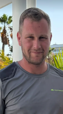 Jon urobil obrovskú chybu, ktorá ho stála úsmev.