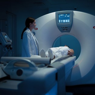 PET-CT után meddig nem találkozhat apukámmal a kislányom? Az orvos válaszol