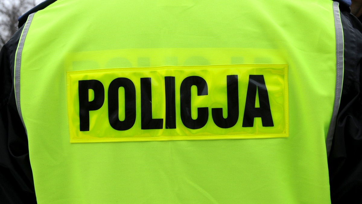 Policjanci pod nadzorem prokuratora wyjaśniają okoliczności śmierci mężczyzny w Nowej Wsi Kętrzyńskiej.