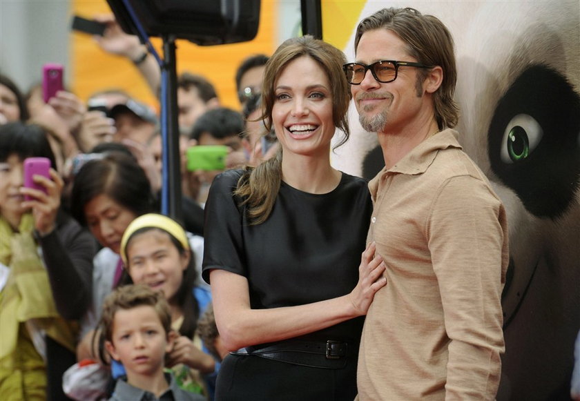 Brad i Angelina zaręczeni! Zobacz pierścionki