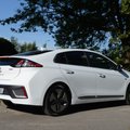 Hyundai Ioniq, czyli model, który może wygrać z Priusem