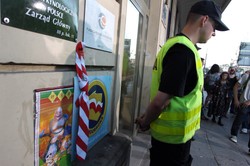 Prokuratura przedłuża śledztwo w sprawie śmierci Leppera