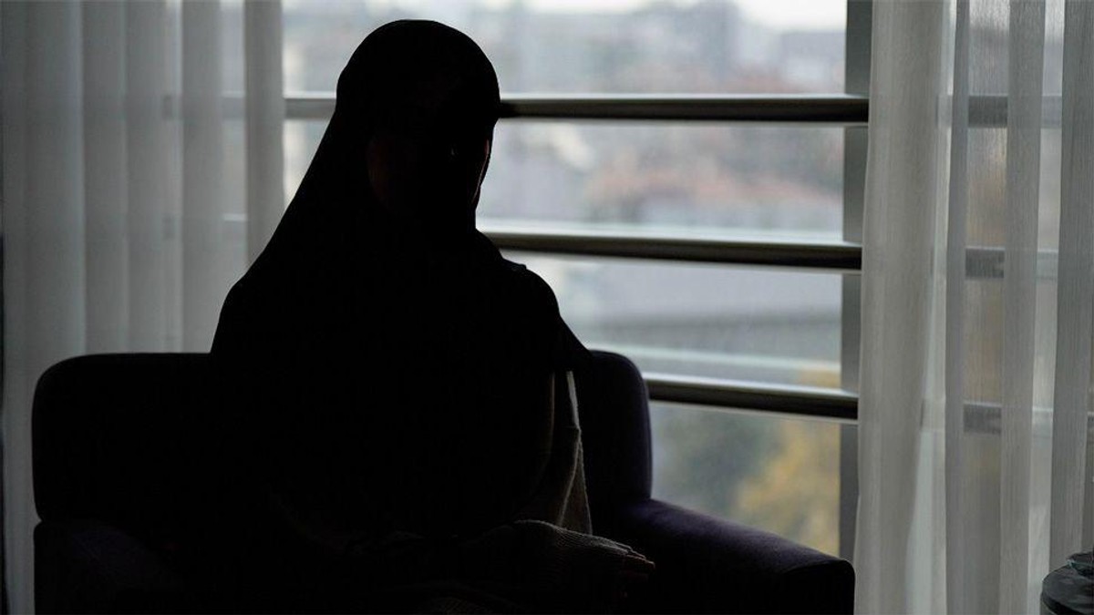 Grčka policija angažuje migrante da odbiju druge migrante od granice: BBC istraga