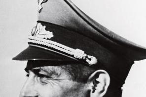 Franz Kutschera, dowódca SS i policji w dystrykcie warszawskim. 