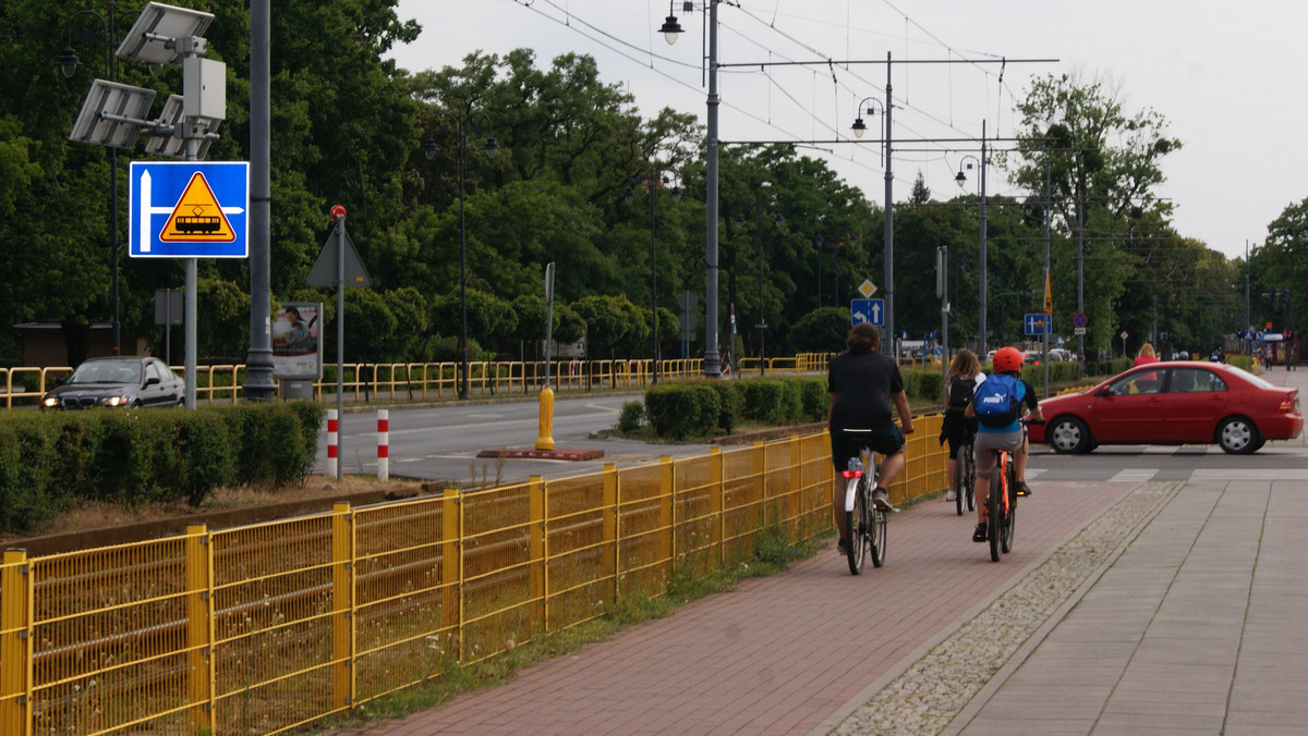 W Bydgoszczy będzie 510 nowych stojaków rowerowych