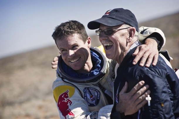 red bull stratos3