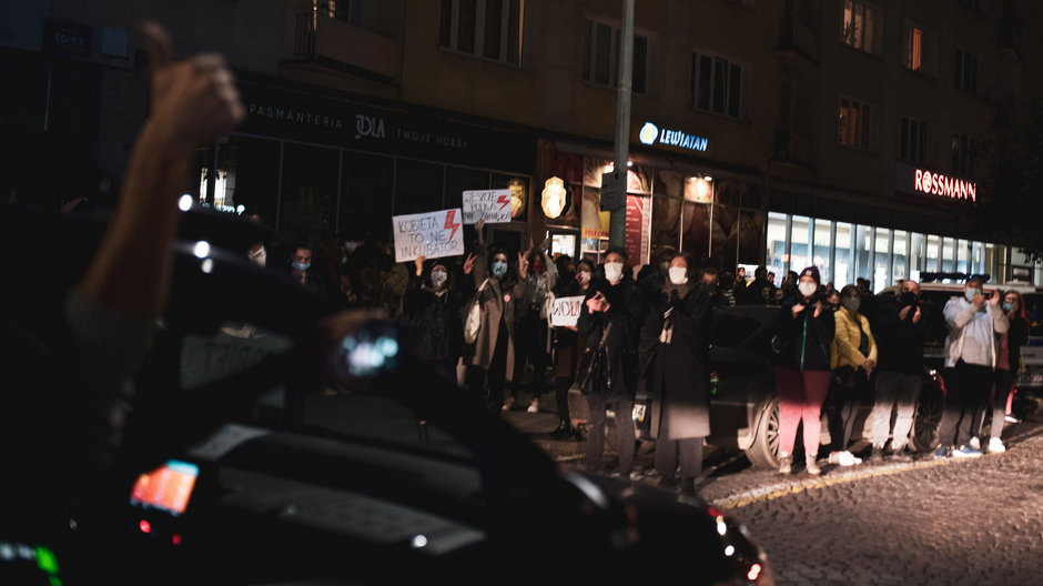 Gdynia. Trwają protesty przeciwko zakazowi aborcji