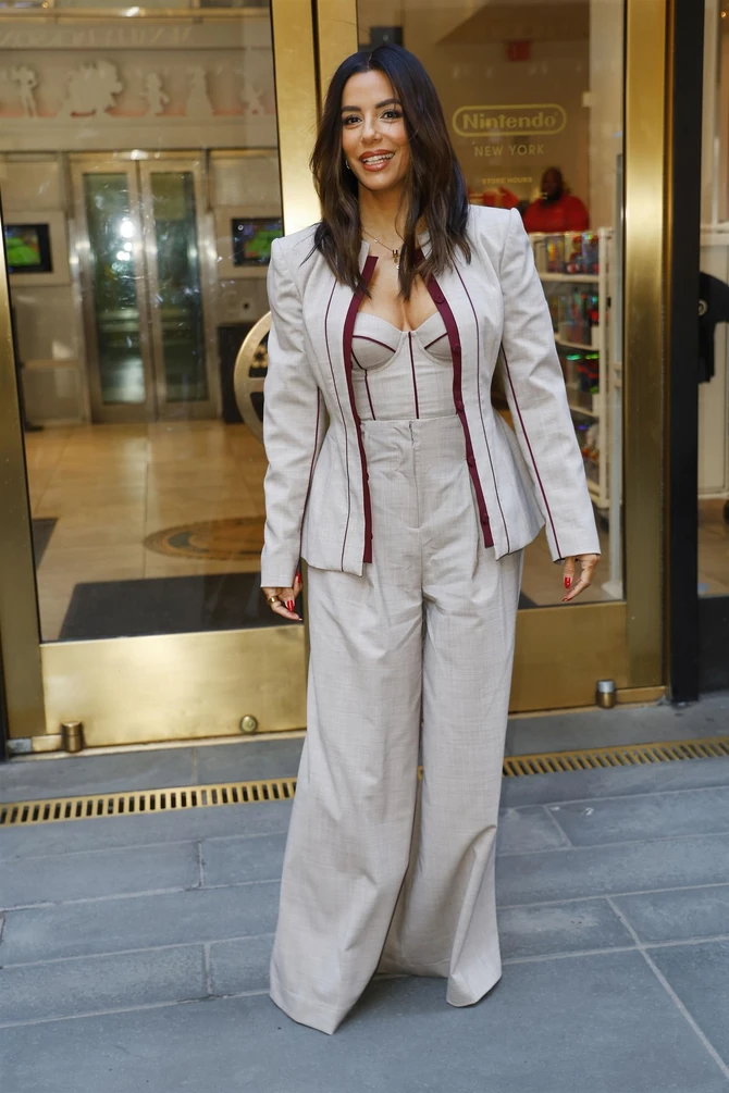 Eva Longorija stiže na snimanje emisije The Today Show