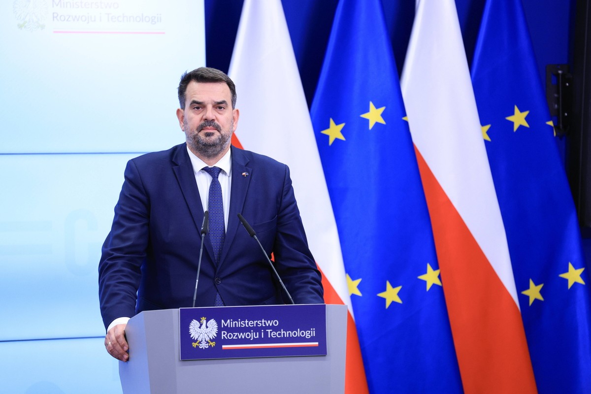 wiceminister Jacek Tomczak podał się do dymisji