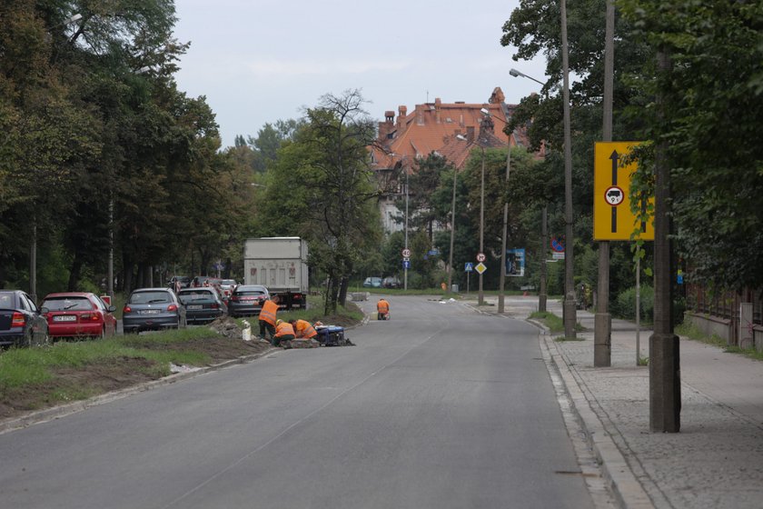 Aleja Kochanowskiego jest wyremontowana