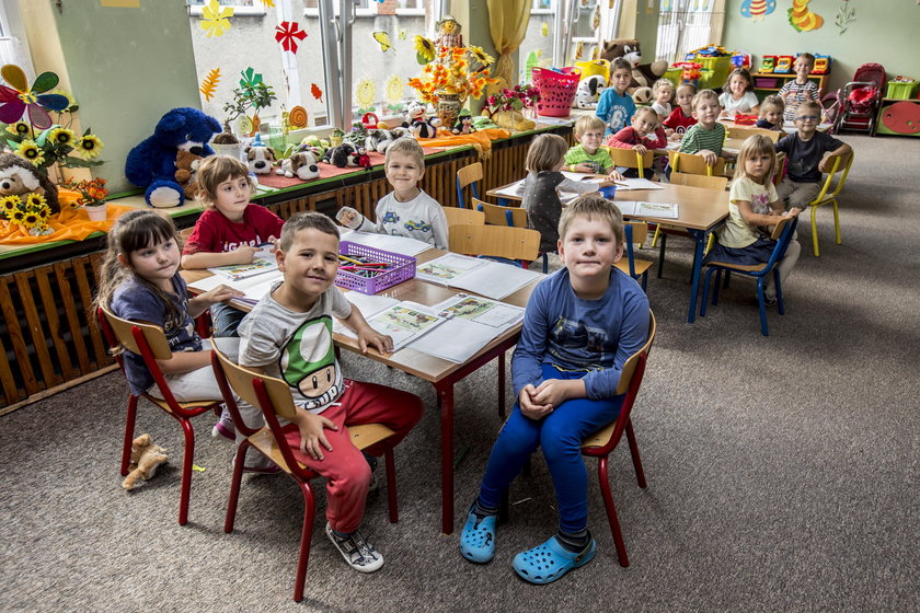 Katowice. Wojewoda śląski Piotr Litwa chce dać głos przedszkolakomw budżetach obywtaelskich 