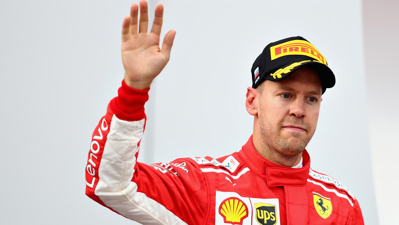 Czterokrotny mistrz świata Formuły 1 Niemiec Sebastian Vettel z zespołu Ferrari przyznał, że w tegorocznym sezonie nie jeździ najlepiej. "Mój samochód reaguje na torze nienaturalnie, to główny powód słabszych wyników" - ujawnił kierowca.