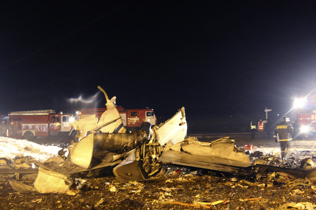 Tak rozbił się rosyjski boeing. WIDEO z katastrofy