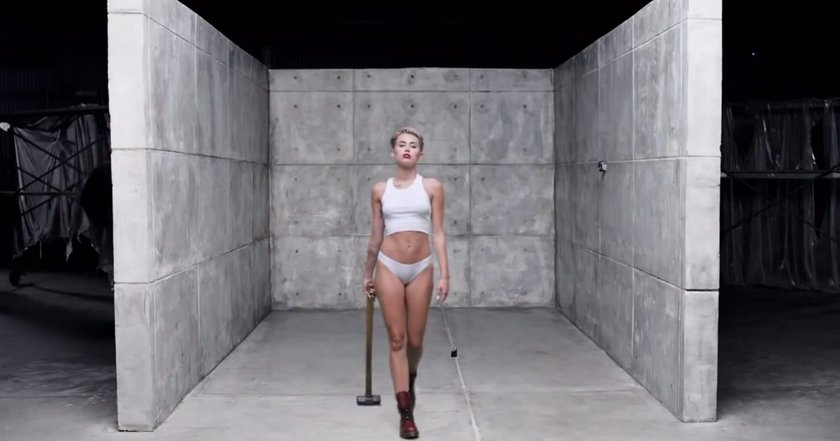 Miley Cyrus "Wrecking Ball"