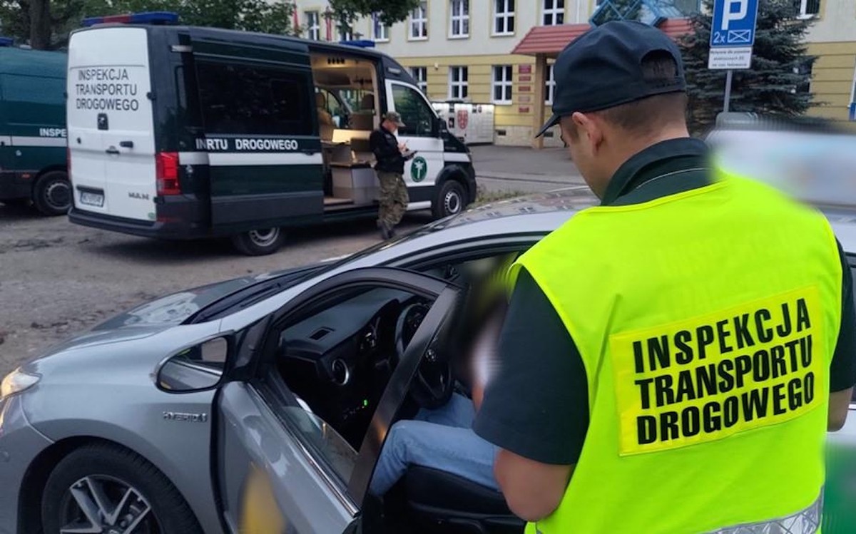 Kontrole drogowe kierowców taksówek