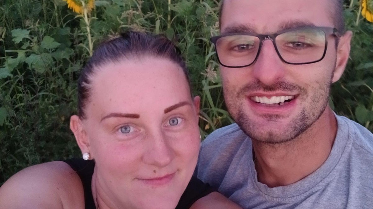 Az IFA-ban halálra égett férjét és kisfiát gyászoló Petronella fájdalmas vallomása: „Az nyugtat, hogy nem szenvedtek”
