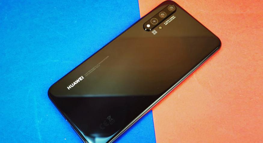 Huawei Nova 5T: Solide Mittelklasse mit Google im Test