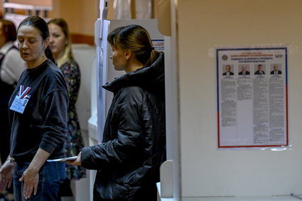 Rosjanka napisała "dość wojny" na karcie do głosowania. Została skazana
