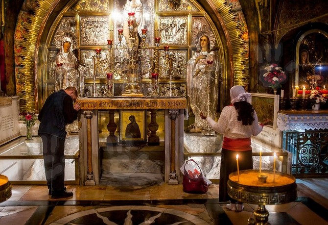 Mesto na Golgoti na kom je razapet isus Hrist