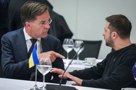 Mark Rute i Volodimir Zelenski na sastanku u NATO sedištu u Briselu 17. oktobra