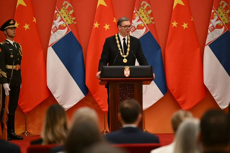 Aleksandar Vučić sa Ordenom prijateljstva oko vrata