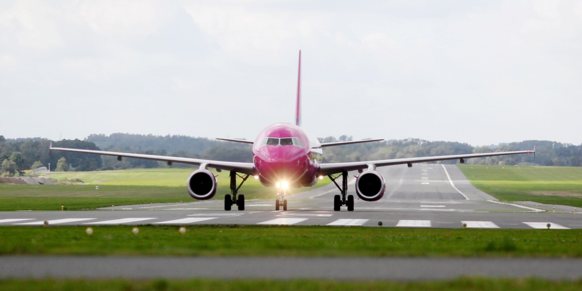 Oślepiał pilotów laserem. Dostał nadzór kuratora