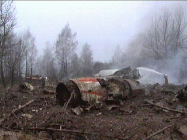 Ślady materiałów wybuchowych na wraku Tu-154