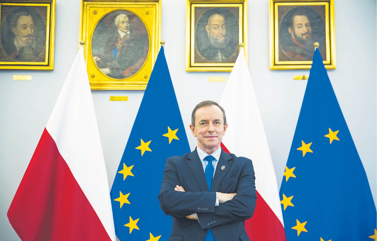 Należy swoje ambicje i oczekiwania powściągnąć dla realizacji wyższego celu, którym jest zwycięstwo w wyborach parlamentarnych i to zwycięstwo pozwalające zablokować weta prezydenta.
