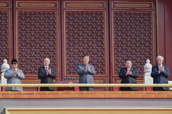 "Kadr z horroru" w Pekinie. Niemieckie media o paradzie Xi, Putina i Kima