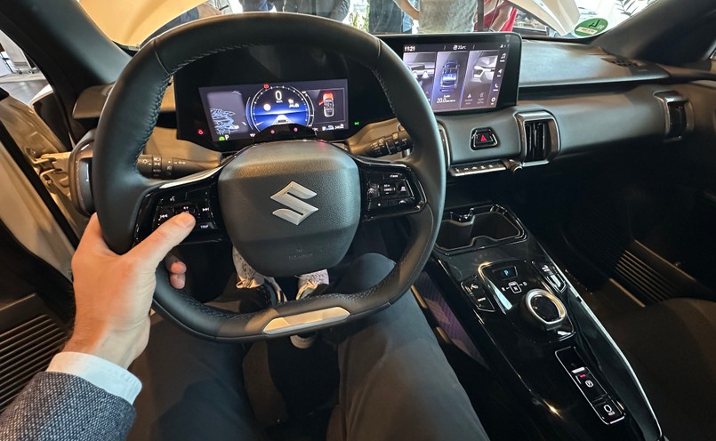 Nowe Suzuki e Vitara