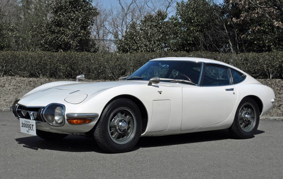 Toyota 2000GT