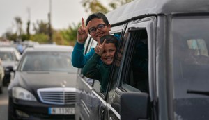 Raseljene porodice iz Libana se vraćaju svojim kućama nakon primirja između Hezbolaha i Izraela