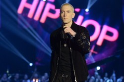 Eminem wrócił i znów jest królem