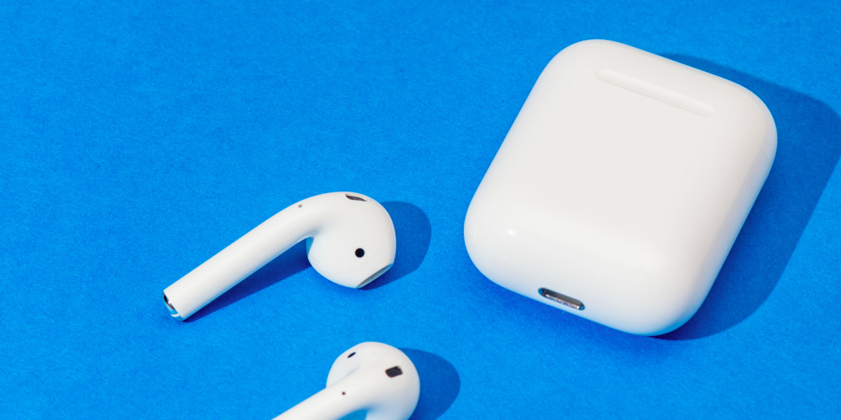 Sounds like Apple’s wireless AirPods won’t be available for Christmas