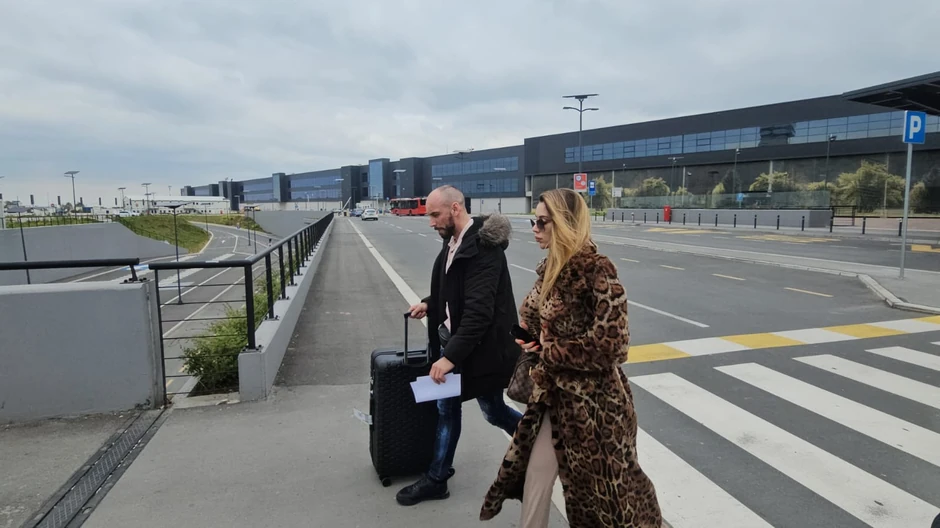 Tea Tairović sa dečkom