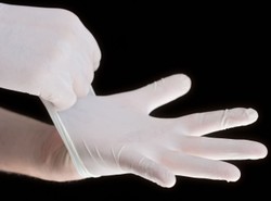 Oskarżył policję o roznoszenie zarazków