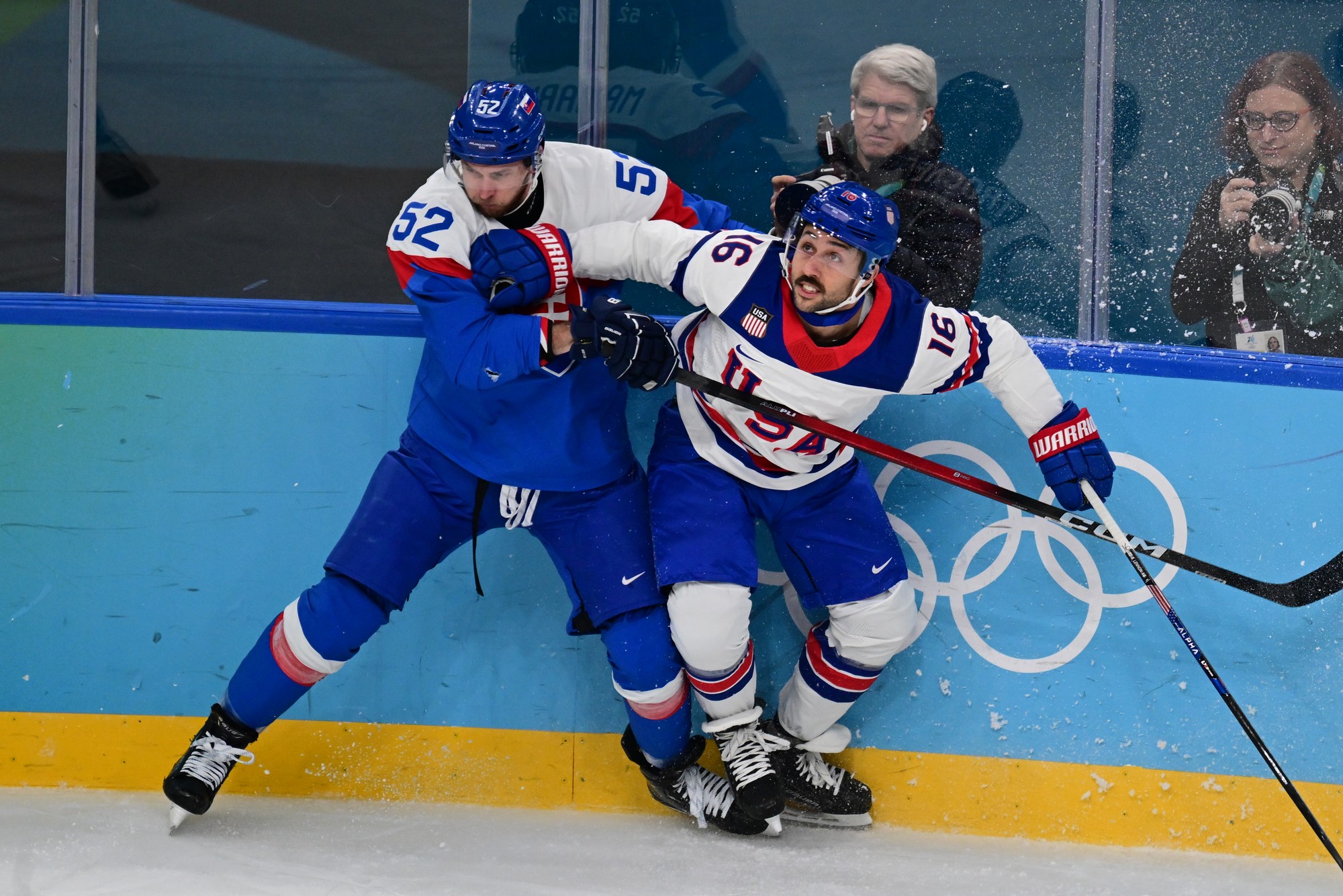 Martin Marinčin (Slovensko) a Vincent Trocheck (USA).