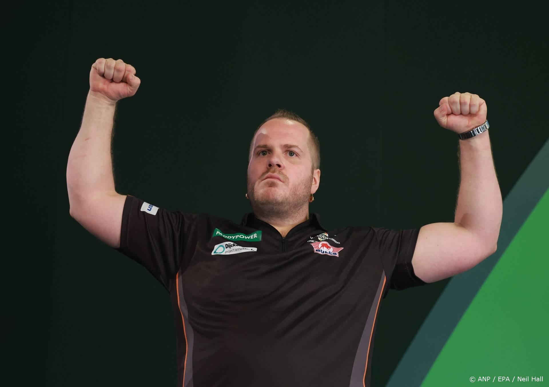 Na een 1-2 achterstand: Van Duijvenbode knakt Baetens op WK darts