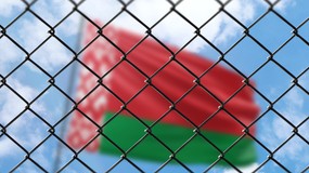 Białoruś uwalnia 123 więźniów politycznych. To skutek umowy z USA