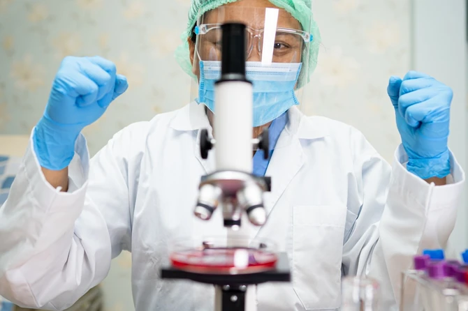 Korona utilče na srce