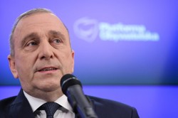 Schetyna: Może trzeba przenieść posiedzenie klubu KO w inne miejsce