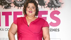 Dominika Gwit zadała szyku podczas premiery spektaklu. Nowa fryzura, inna figura [FOTO]