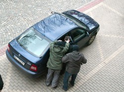 Prezydent oskarżany o gwałt jest wolny