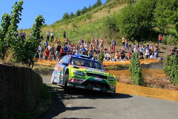 Rajd Niemiec 2010: Loeb liderem, Kościuszko na łące (1. etap, fot. Rallyworld©Willy Weyens)