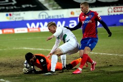 Raków znów przegrał i znów do zera. Lechia przełamała kryzys [WYNIKI i TABELA]